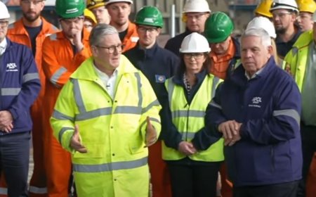 യുകെ-അയർലണ്ട് ഉച്ചകോടി: പ്രധാനമന്ത്രി കിയർ സ്റ്റാർമറും തൗസിച് സൈമൺ ഹാരിസും പങ്കെടുത്തു