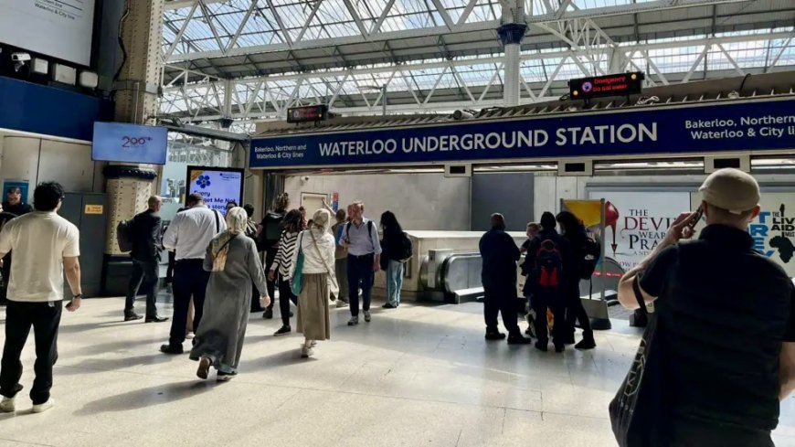 ലണ്ടൻ ഗതാഗത സംവിധാനത്തിൽ വൻ തടസ്സം: വൈദ്യുതി തകരാർ കാരണം ട്യൂബും എലിസബത്ത് ലൈനും സ്തംഭിച്ചു