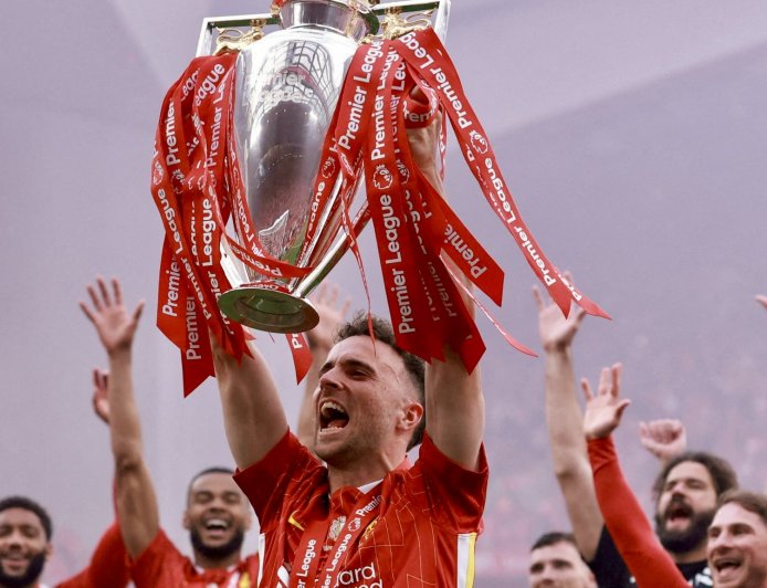 ലിവർപൂൾ താരം ഡിയോഗോ ജോട്ടയും സഹോദരനും കാർ അപകടത്തിൽ മരിച്ചു