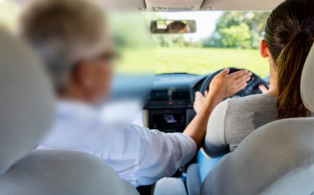 യുകെയിൽ അംഗീകൃത ഡ്രൈവിങ്ങ് ഇൻസ്ട്രക്ടർ അല്ലാതെ പണം തട്ടി വിദ്യാർത്ഥികളെ വഞ്ചിച്ചു: 42-കാരന്റെ തട്ടിപ്പ് പോലീസ് പൊളിച്ചു