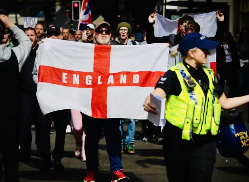 യുകെയിൽ പൊലീസ് അന്വേഷണത്തിന് പുതിയ മാർഗനിർദേശം: സംശയാസ്പദരുടെ വംശീയതയും കുടിയേറ്റ സ്ഥിതിയും വെളിപ്പെടുത്തണം